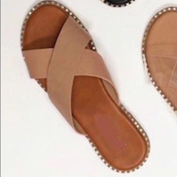 Sandals - Picture 5 of 5